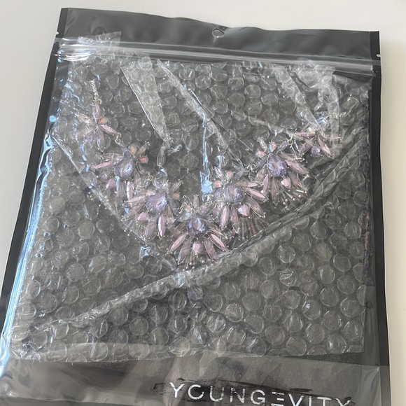 INC International Concepts Macys Silver Tone Cluster Purple Statement Necklace - Picture 4 of 6